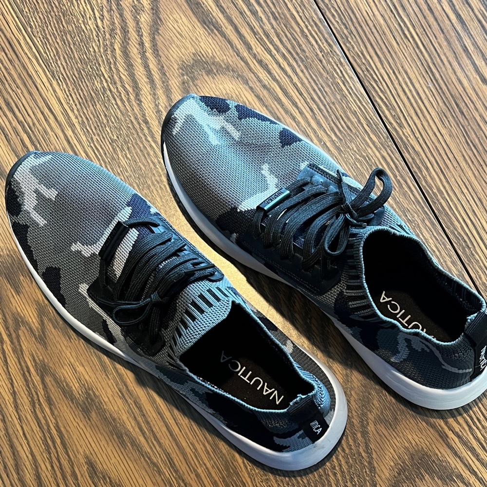 Nautica Women’s Grey and Black Camouflage Sneakers